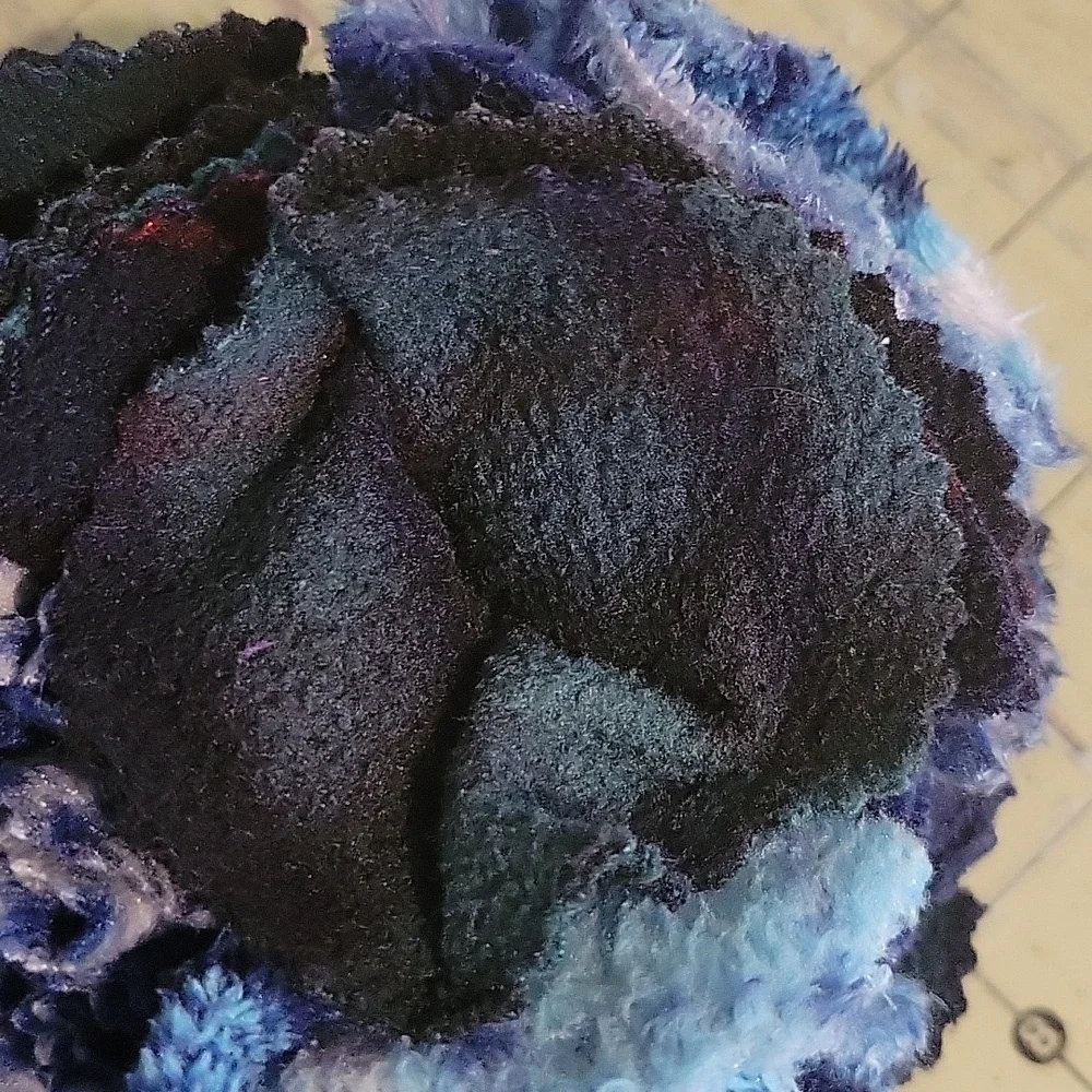 For Dogs X-Small - snuffle sniffer ball with plaids and solids